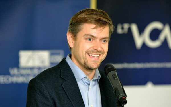 Ilja Laursas: „Jaunimas inovacijų srityje turi daugiau galimybių nei rinkos grandai“