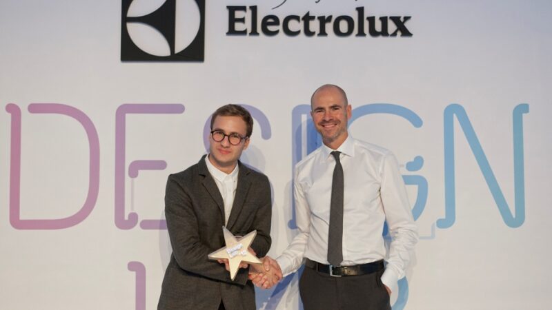 „Electrolux Design Lab 2012“ laimėjo sklandantis oro valytuvas (+ paaiškėjo skrudintuvo laimėtojas)