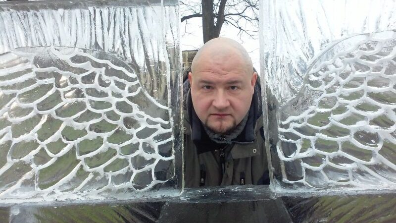 Ledo skulptorius Mindaugas Tendziagolskis intymią poeziją kuria žemaitiškai