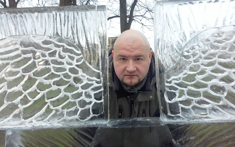 Ledo skulptorius Mindaugas Tendziagolskis intymią poeziją kuria žemaitiškai