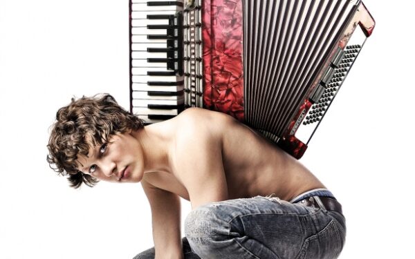 Akordeono savaitė: nuo meditacijų – iki ugningos bravūros