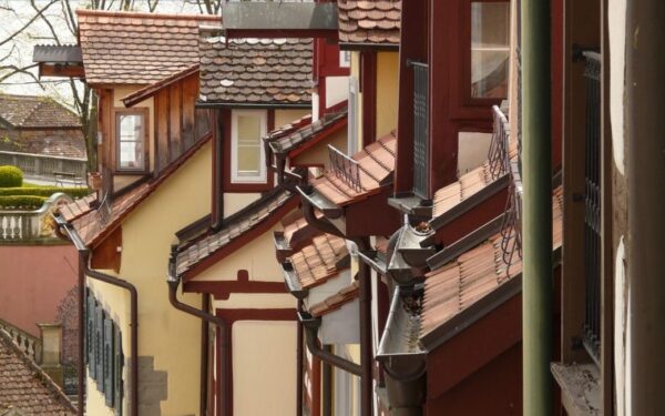 Trumpas plastikinės lietaus nuleidimo sistemos žodynėlis