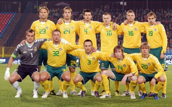 Lietuvos futbolo rinktinės treneriai įvertins komandos pamainą