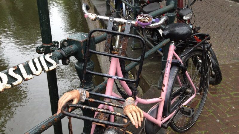 Nuodėmių miestas Niekados šalyje (foto)