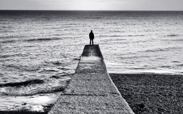 Ar žmogus gali būti laimingas vienas?