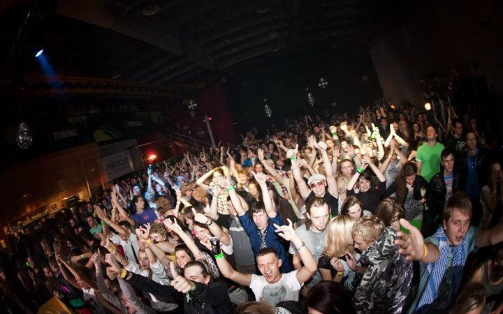 Pirmieji LOFTO metai – tarp dulkių, dažų teptukų, reivo ir bemiegių naktų (Video-)