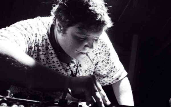 Penktadienio DJ: Safario mėnulyje gidas LSAR