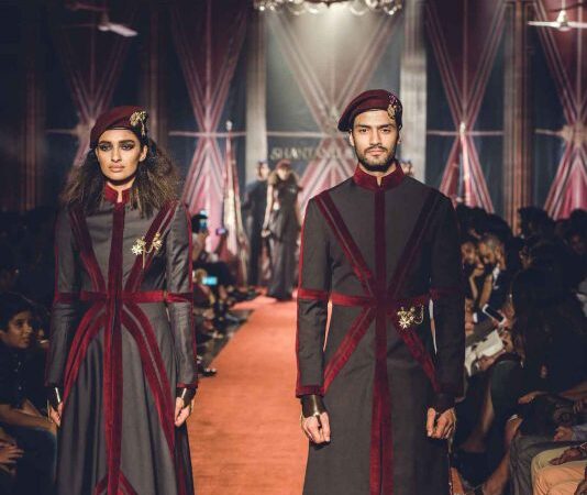 Pasaulio mastu pripažinti Indijos aukštosios mados atstovai Shantanu & Nikhil Vilniuje surengs išskirtinį mados šou