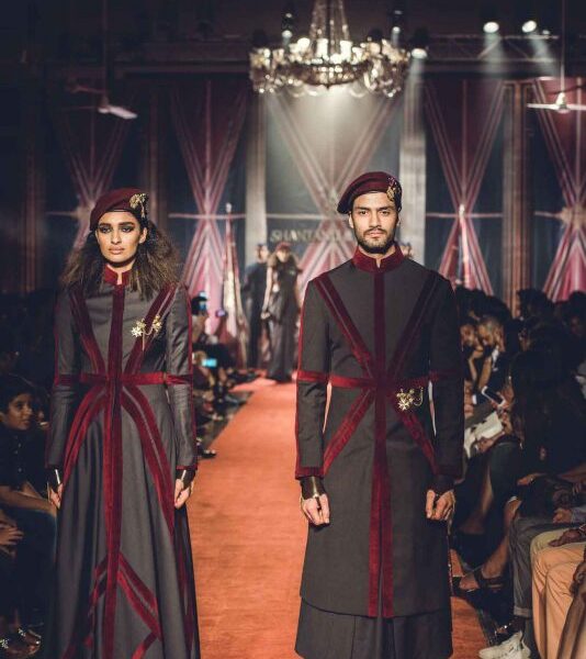 Pasaulio mastu pripažinti Indijos aukštosios mados atstovai Shantanu & Nikhil Vilniuje surengs išskirtinį mados šou