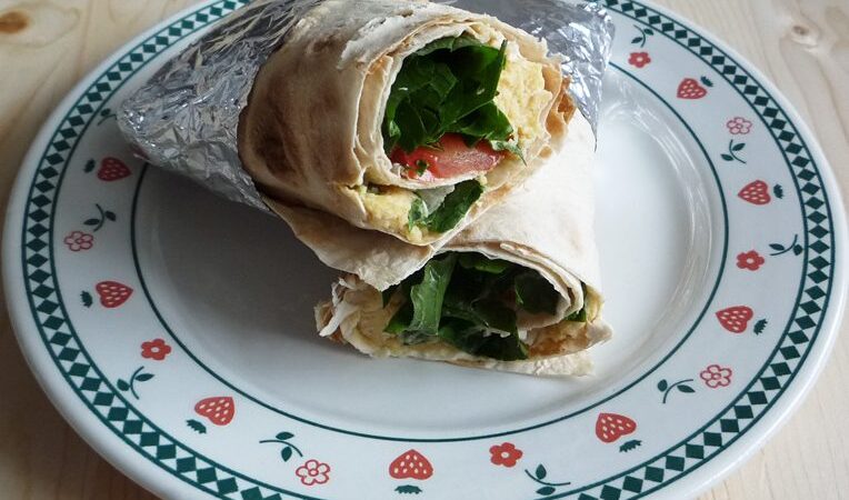 Veganiškas avinžirnių „dürüm“