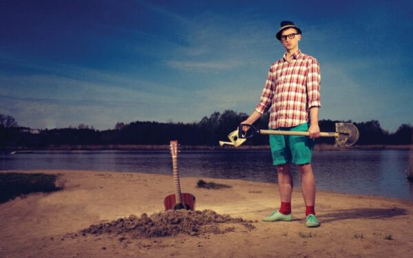 Liepą „Ryšių kiemelyje 837“ tilps džiazas, šokiai, bardai, didžėjai, lėlės, turgus ir vaišės