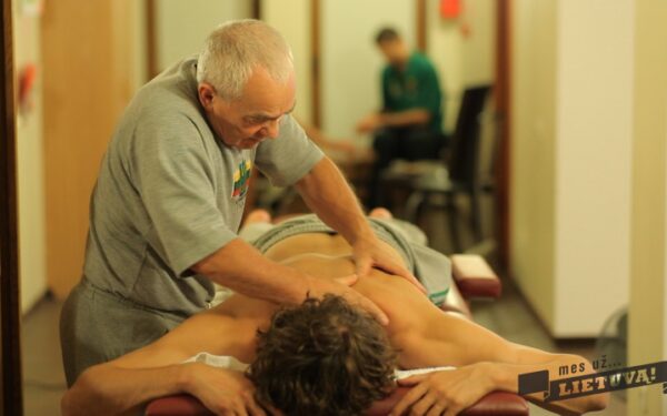 Filmas apie krepšinio rinktinės gyvenimą kino teatrus pasieks…