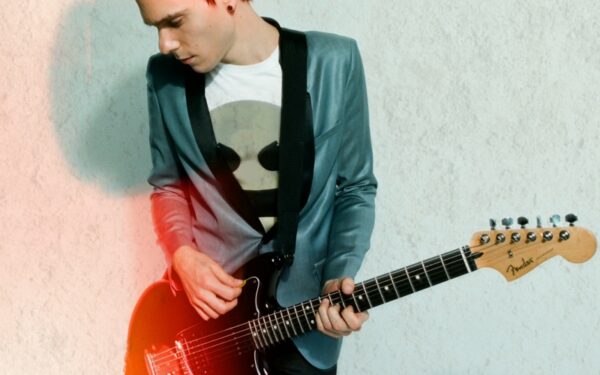 Pagaliau paaiškėjo, kas apšildys Ellie Goulding Vilniuje