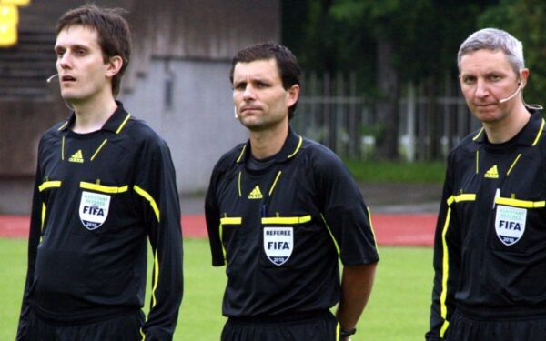 Lietuvos futbolo arbitrams skirtos aukštos tarptautinės kategorijos