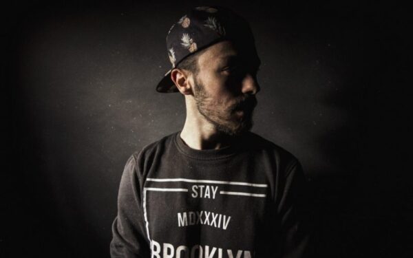 Drąsus ir eksperimentuojantis hiphopo atlikėjas Meandi pristato naują singlą