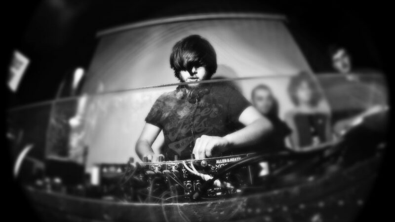 „House“ scenos pirmūnas Medlar naują albumą pristatys Vilniuje