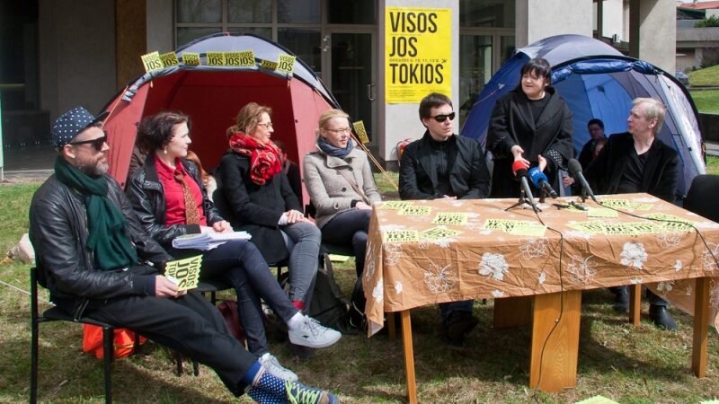 Šiuolaikiniame operos „Visos jos tokios“ pastatyme: prabanga, aukštoji mada ir į Lietuvą sugrįžę talentingi solistai (foto)