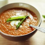 Sekmadienio receptas - morkų sriuba su jogurtu ir kmynais