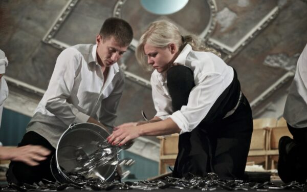 Lietuvos nacionalinis dramos teatras sezoną pradeda spektakliu pagal garsiausią šiuolaikinę lenkų pjesę