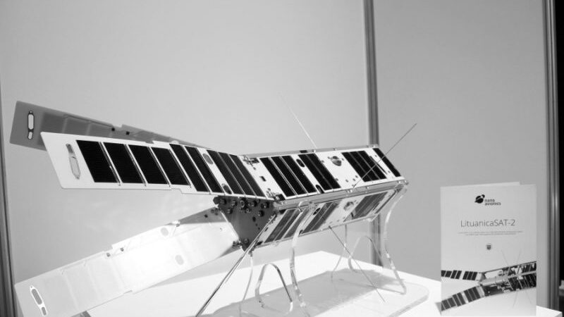 Lietuvių kosmoso startuolis „NanoAvionics“ taikosi į 2,5 mln. eurų investiciją