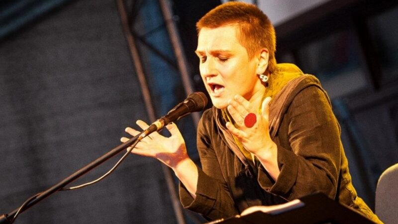 Neda Malūnavičiūtė: „Jei nori kažką pakeisti, keisk“ (interviu)