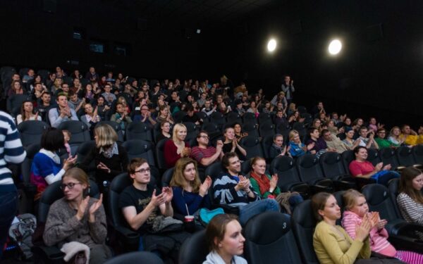 „Nepatogus Kinas“ muša lankomumo rekordus