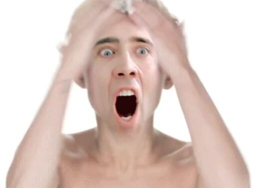Internetiniai pokštai: vietoje Miley Cyrus – pusnuogis Nicolas Cage’as (video)
