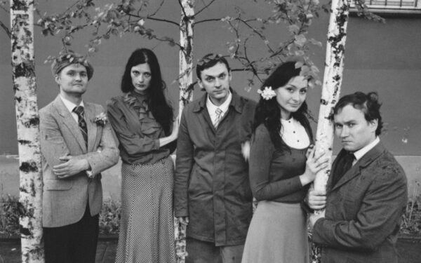 Magišką 12-ąjį sezoną „cezario grupė” uždarys su pakylėjimą suteikiančiu spektakliu (interviu su teatro vadovu, aktoriumi P. Čižinausku)