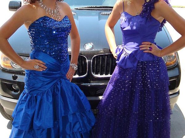 „Pasipuošę“ mokyklos išleistuvėms (foto)