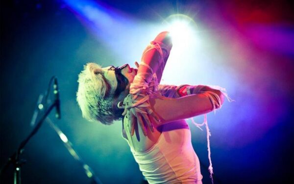 „Velnio akmuo“ 2014: ekstremali energija ir rokenrolo ritualai