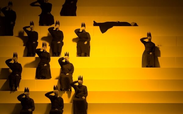 Pasaulyje garsi režisierė Kirsten Dehlholm pradėjo darbus LNDT