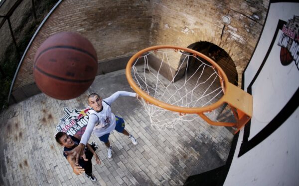 „Red Bull“ krepšinio turnyrui diriguos „Freaks on Floor“ vokalistas