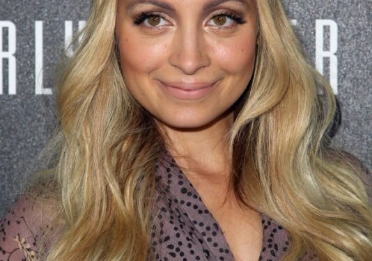 Turbūt nežinojote: įžymybės, kurios buvo įvaikintos (foto)