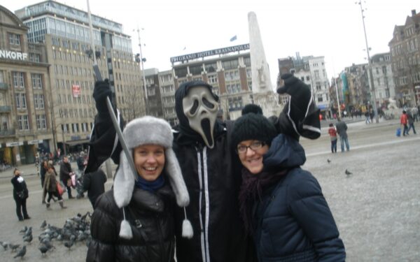 Seserų pasikeitimo akcija su MOSAIC. Jurgita ir Aistė