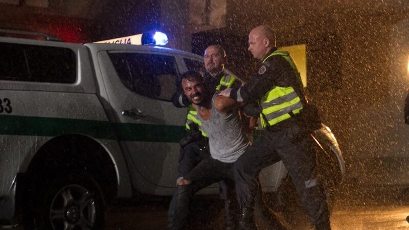 Mantui Jankavičiui teko pabuvoti areštinėje (foto)