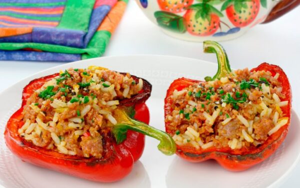 Įdarytos saldžiosios paprikos