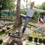 Prancūzas per 15 metų sukūrė miniatiūrinį Paryžių (Foto)