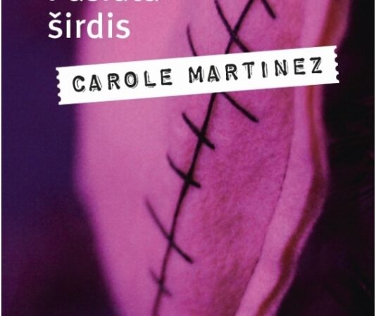 Knygų pusryčių konkurse – magiškojo realizmo sklidinas romanas „Pasiūta širdis“