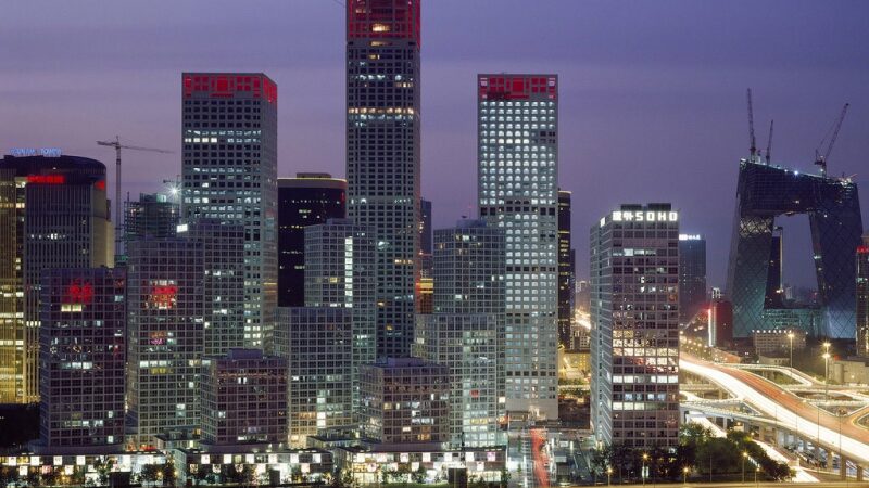 Pandų, smogo ir prabangos kraštas – Pekinas