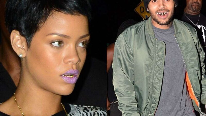 Rihanna pasidavė „auksinės šypsenos“ madai (foto)