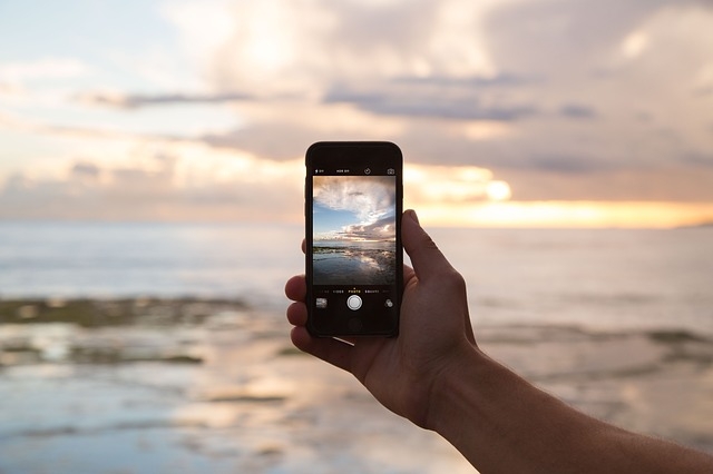 Kaip išsirinkti išmanųjį telefoną su ilgai veikiančia baterija?