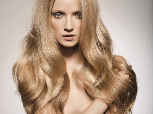 Ką daryti, kad nesausėtų oda, nesielektrintų plaukai ir neskilinėtų lūpos?