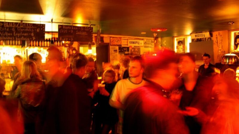 8 metus sėkmingai veikiančiam sostinės barui „Play“ – alkoholio licencijos apribojimai (komentaras)