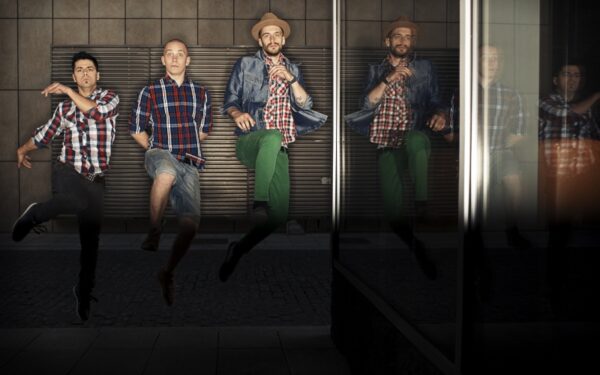 „Freaks On Floor“  skelbia vasaros koncertų datas