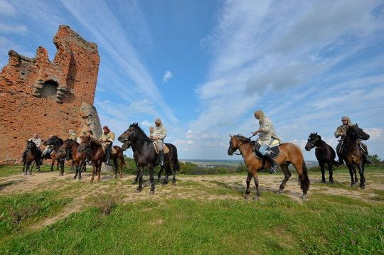 „2000km istorijos” raitelius Naugarduke pasitiko Baltarusijos riteriai