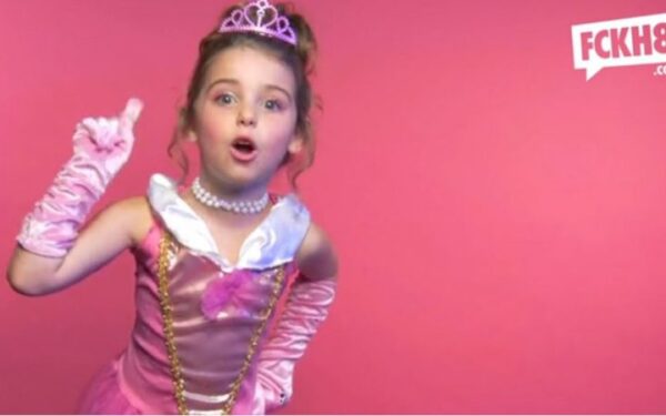 Prieš ką kovoja riebiai besikeikeičiančios mažametės princesės? (video)