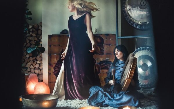 Meditacinės muzikos atlikėja Alicija: „Moteriška energija ir yra savotiška naktis.“ (interviu)
