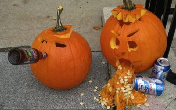 Kur siaubingai praleisti Helovyną? (vakarėlių gidas)