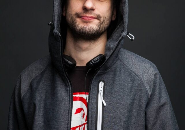 Pushaz su kolegomis muzikantais rengia labdaros koncertą