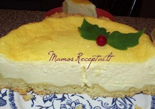 Šventinis varškės pyragas